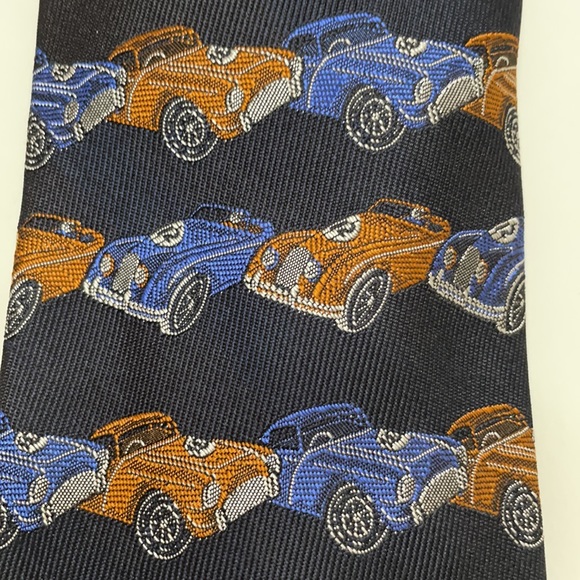 Robert Talbott Best of Class Tie. #12 Vintage Cars on Blue & Copper Navy Tie. - Picture 2 of 5